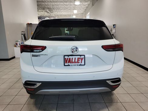 Used 2022 Buick Envision Essence w/ Safety Package FWD image 12
