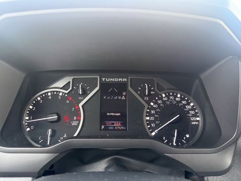 Used 2022 Toyota Tundra SR5 image 18