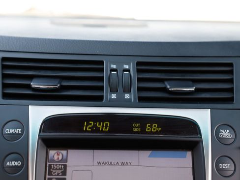 Used 2011 Lexus GS 450h image 41