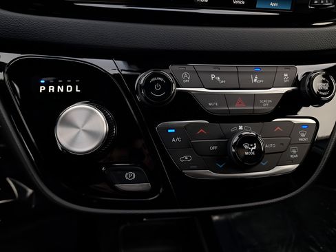 New 2026 Chrysler Voyager LX FWD image 20