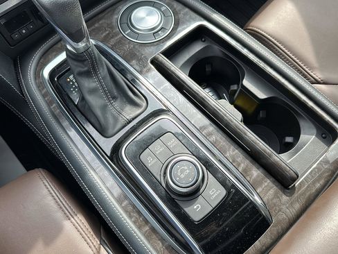 Used 2024 Nissan Armada Platinum w/ Captain's Chairs Package image 36