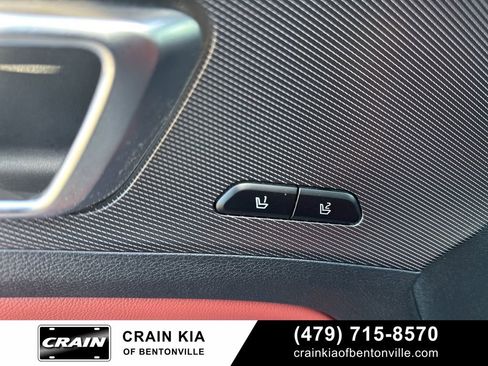 Certified 2025 Kia Sportage SX image 17