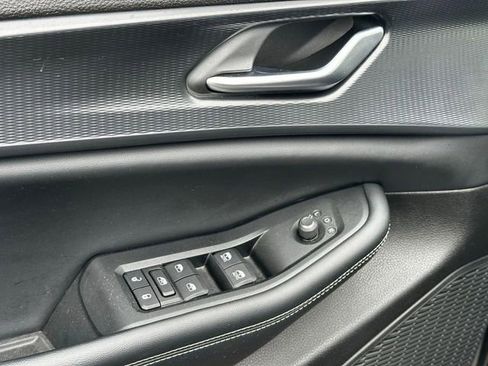 Used 2023 Jeep Grand Cherokee L Laredo AWD/4WD image 14