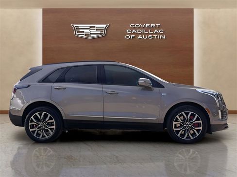 Used 2023 Cadillac XT5 Sportv w/ Technology Package image 5