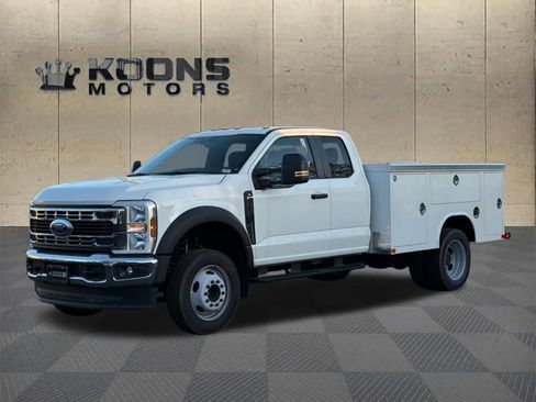 New 2025 Ford F450 XL w/ XL Chrome Package RWD image 1
