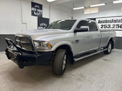Used 2015 RAM 3500 Laramie Longhorn w/ Convenience Group AWD/4WD image 3