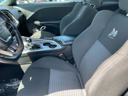 Used 2022 Dodge Challenger R/T Scat Pack w/ Dynamics Package image 20