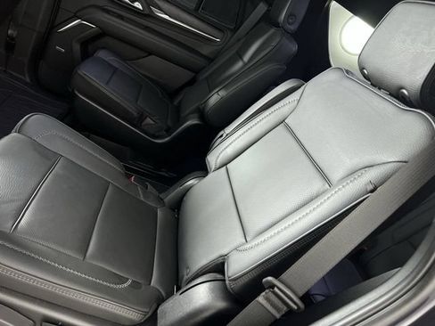 Used 2023 GMC Yukon Denali AWD/4WD image 26