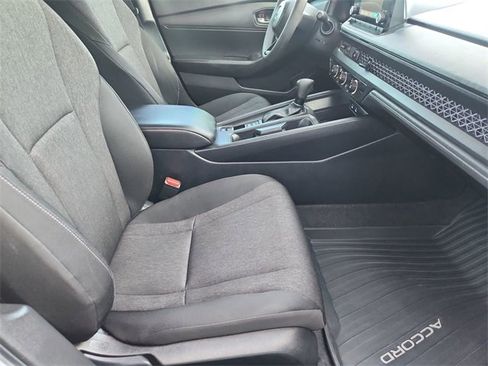 Used 2025 Honda Accord LX image 26
