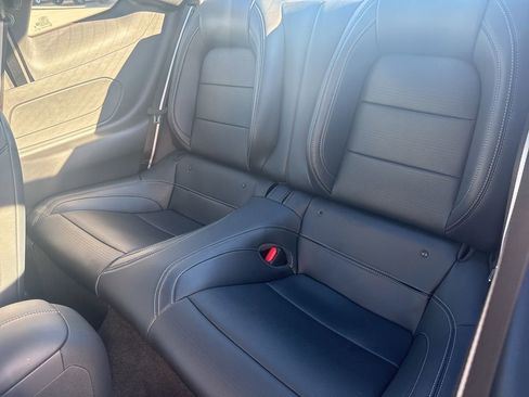 Used 2024 Ford Mustang GT Premium image 12