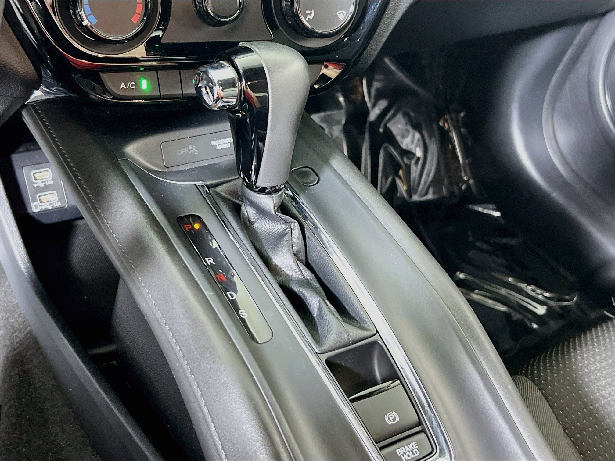 Used 2022 Honda HR-V Sport image 16