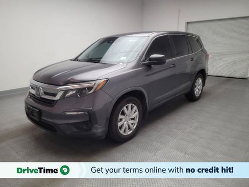 Used 2019 Honda Pilot LX image 1