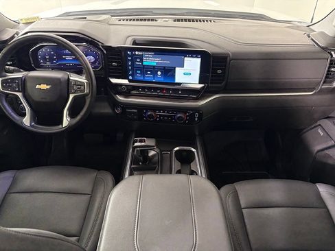 Used 2025 Chevrolet Silverado 1500 LTZ RWD image 41