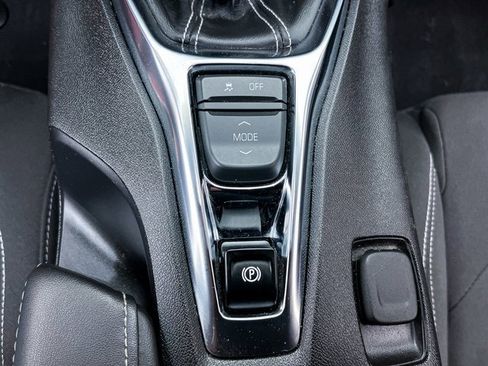 Used 2019 Chevrolet Camaro SS image 27