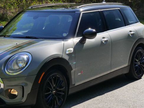 Used 2017 MINI Cooper Clubman S image 30