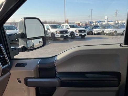 Used 2022 Ford F350 XLT image 28
