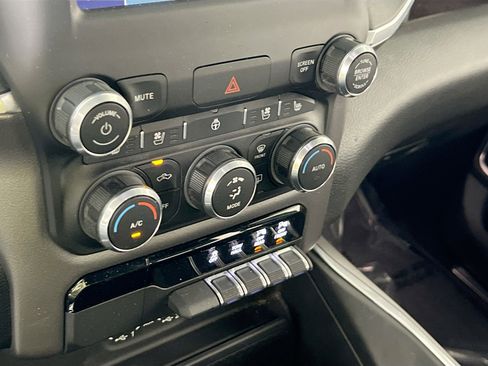 Used 2022 RAM 1500 Laramie w/ Sport Appearance Package image 15