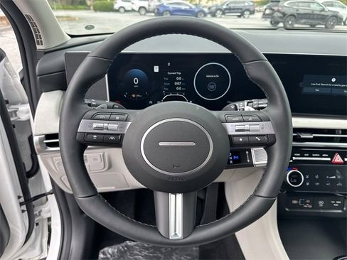 New 2026 Hyundai Tucson Limited image 17