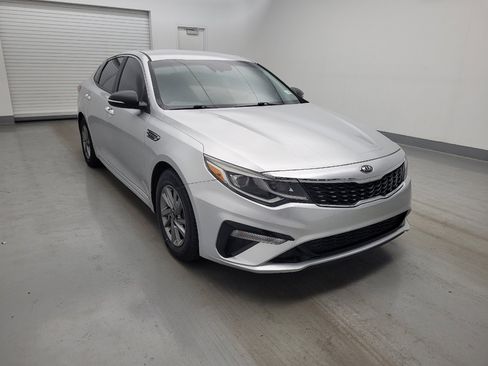 Used 2019 Kia Optima LX FWD image 12