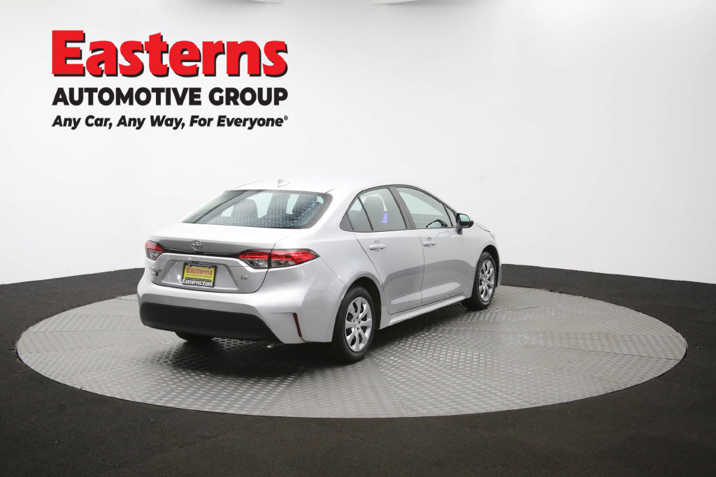Used 2025 Toyota Corolla LE FWD image 41