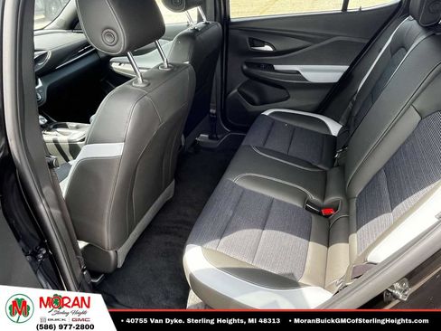 Certified 2024 Buick Envista Sport Touring w/ Convenience I Package FWD image 11
