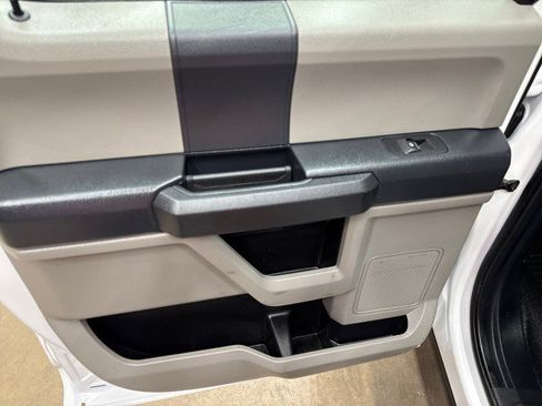 Used 2022 Ford F250 XL w/ Power Equipment Group AWD/4WD image 23