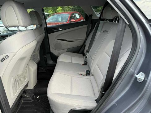 Used 2018 Hyundai Tucson SEL image 11
