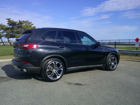 Used 2020 BMW X5 xDrive50i AWD/4WD image 22