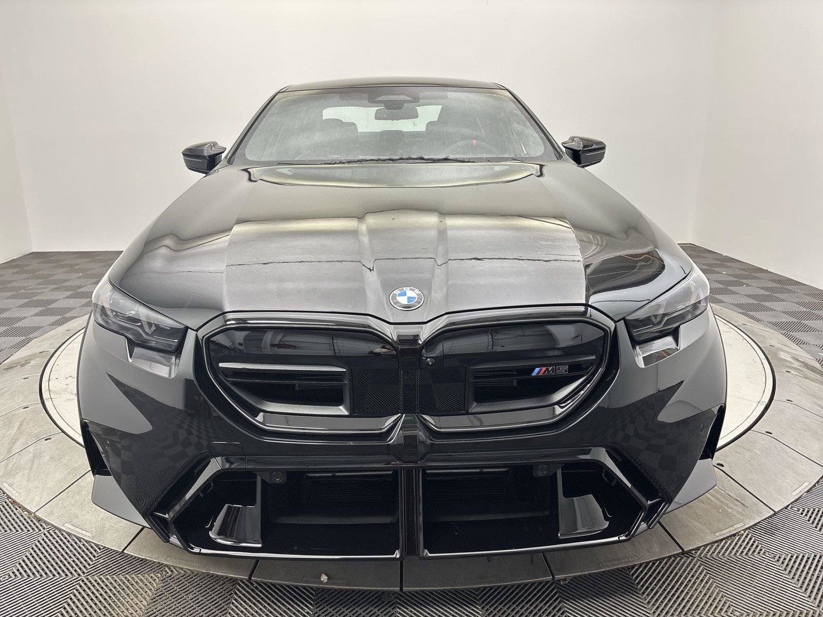 New 2027 BMW M5 w/ Executive Package AWD/4WD image 14