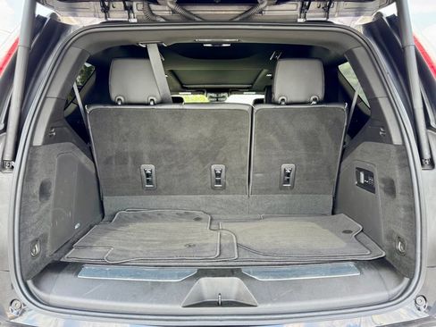 Certified 2022 Cadillac Escalade Sport w/ Touring Package AWD/4WD image 33