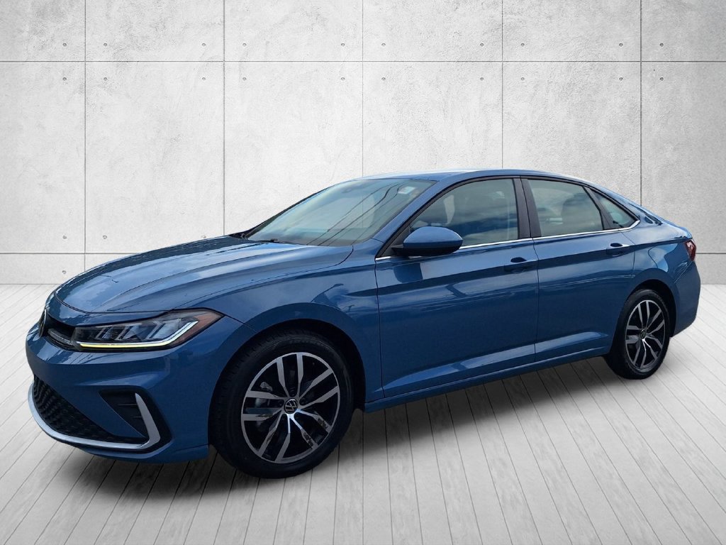 Used 2025 Volkswagen Jetta SE FWD image 1