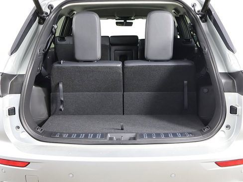 New 2025 Mitsubishi Outlander SE image 20