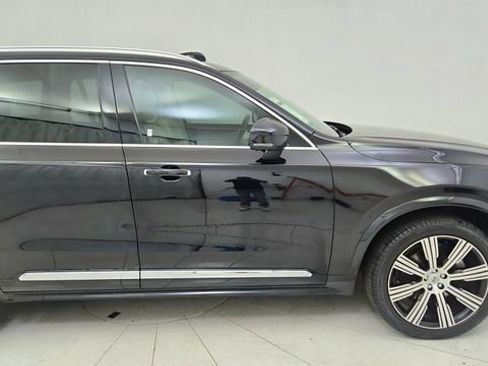 Used 2021 Volvo XC90 T6 Inscription w/ Climate Package image 8