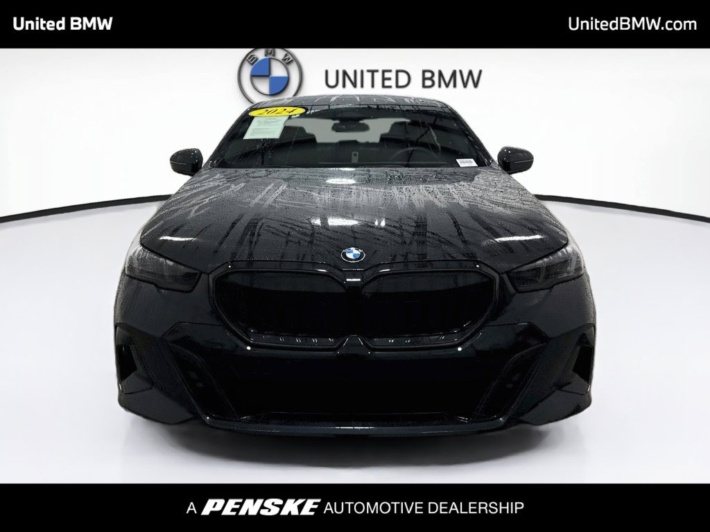 Certified 2024 BMW 530i w/ M Sport Package RWD image 2