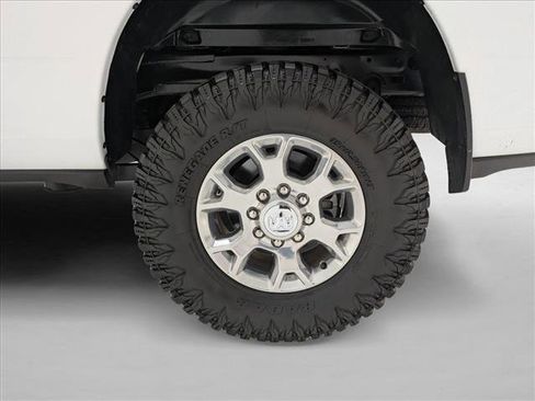 Used 2024 RAM 2500 Laramie image 21