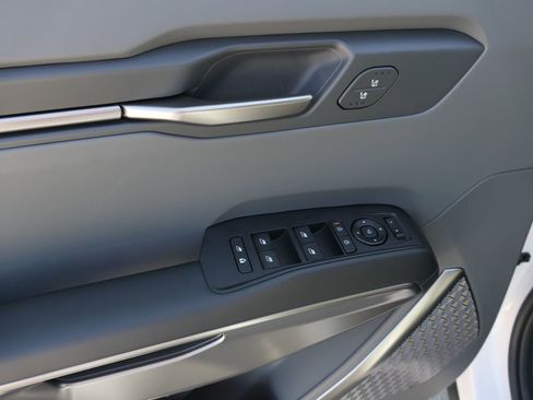 New 2026 Kia EV9 Light image 13