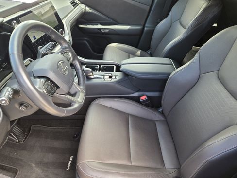 Used 2026 Lexus TX 350 AWD w/ Technology Package image 8