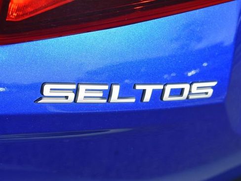 Certified 2023 Kia Seltos LX AWD/4WD image 13