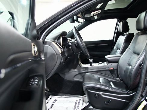 Used 2014 Jeep Grand Cherokee Limited image 20