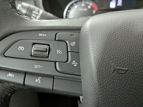 Used 2019 Cadillac XT4 Premium Luxury FWD image 8
