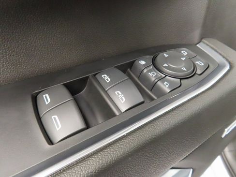 Used 2024 GMC Sierra 2500 SLT w/ SLT Premium Package image 77