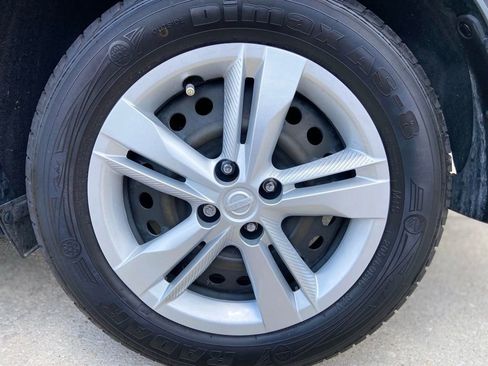Used 2019 Nissan Kicks S w/ Exterior Package FWD image 10