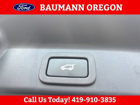 Used 2021 Jaguar F-PACE R-Dynamic S AWD/4WD image 13