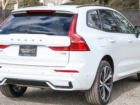 New 2025 Volvo XC60 T8 Ultra w/ Protection Package Premier image 6
