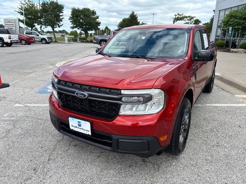 Used 2024 Ford Maverick XLT w/ XLT Luxury Package FWD image 11