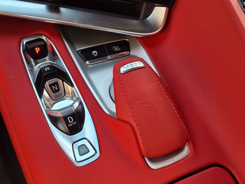Used 2025 Chevrolet Corvette Z06 RWD image 19