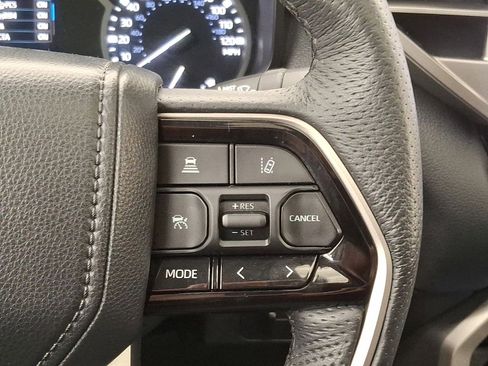 Used 2022 Toyota Tundra Limited w/ TRD Off-Road Package AWD/4WD image 18