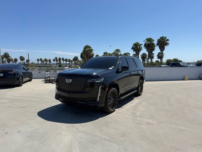 Used 2022 Cadillac Escalade Premium Luxury w/ LPO, Illumination Package