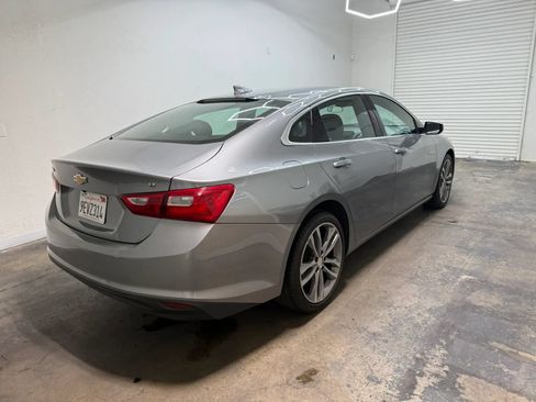 Used 2023 Chevrolet Malibu LT FWD image 11