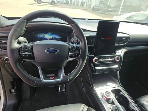Used 2022 Ford Explorer ST w/ Equipment Group 401A image 17